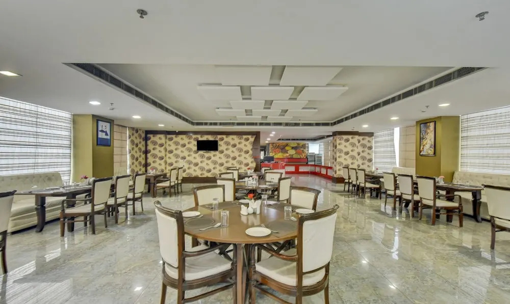 Treebo Elysee, Patel Nagar