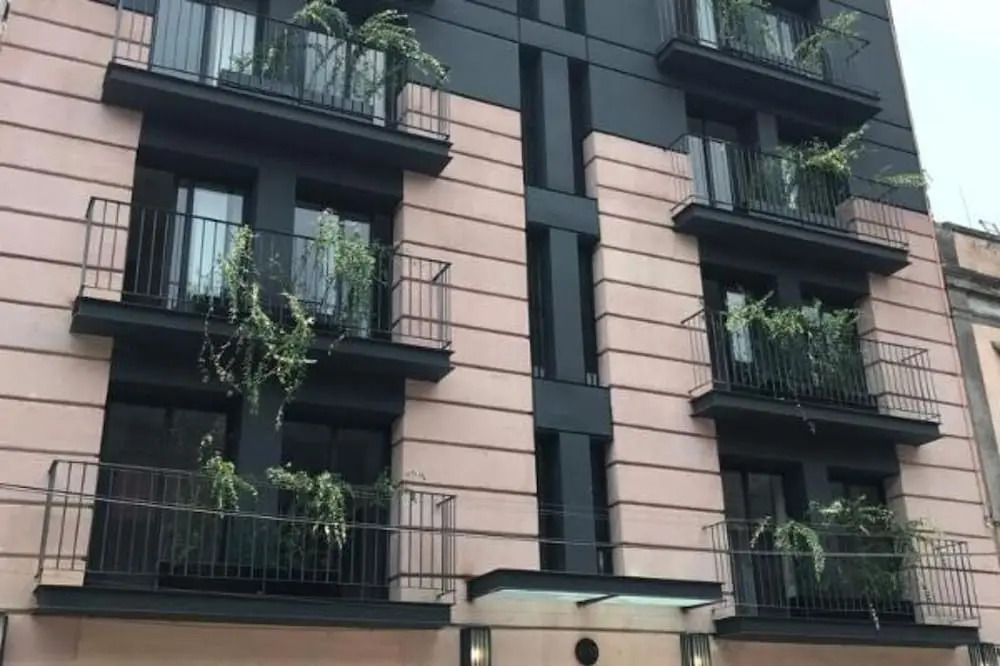 Perfect City Center Pad