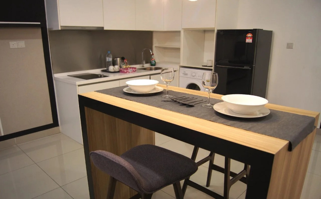 Twin Galaxy Residences by RR JBcity
