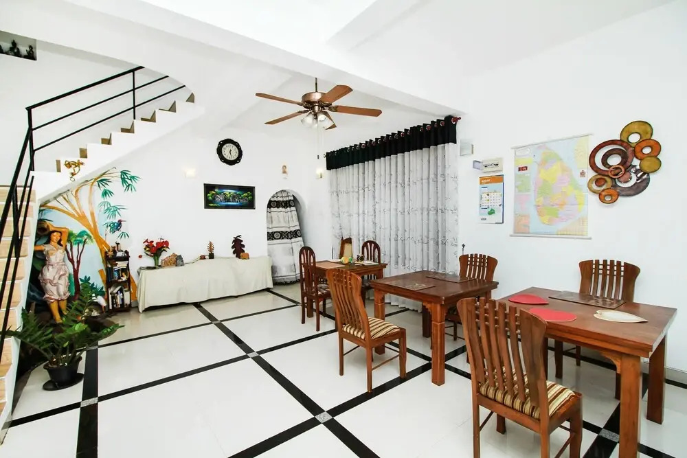 OYO 332 Jj Villa