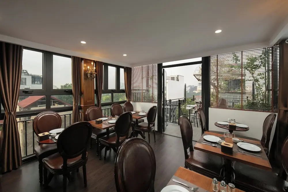 TrangTrang Luxury Hotel