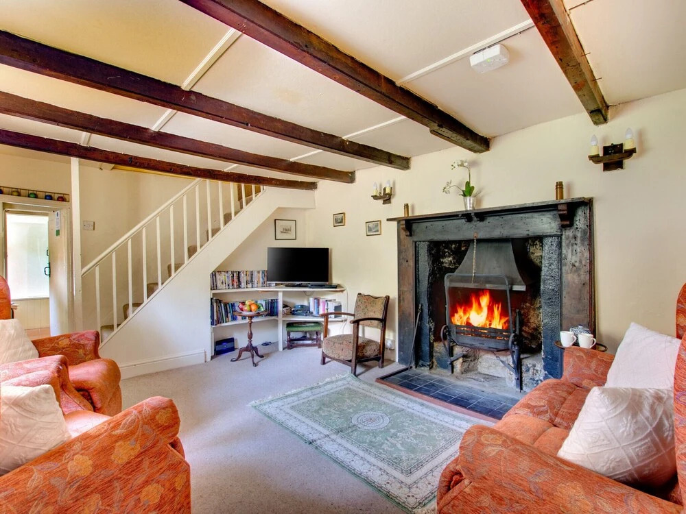 Beautiful Holiday Home in Milltown With Garden