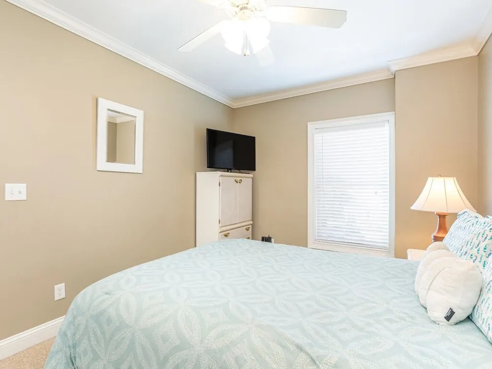 Silver Seas 203 by Tybee Vacation Rentals
