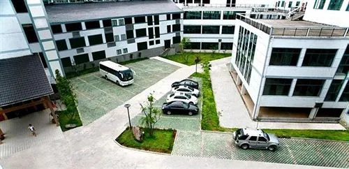 Yingtan Longhushan Jialeju Hotel