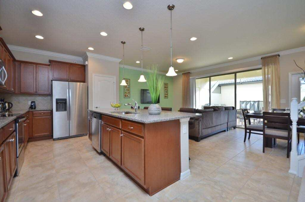 1998MD By Executive Villas Florida