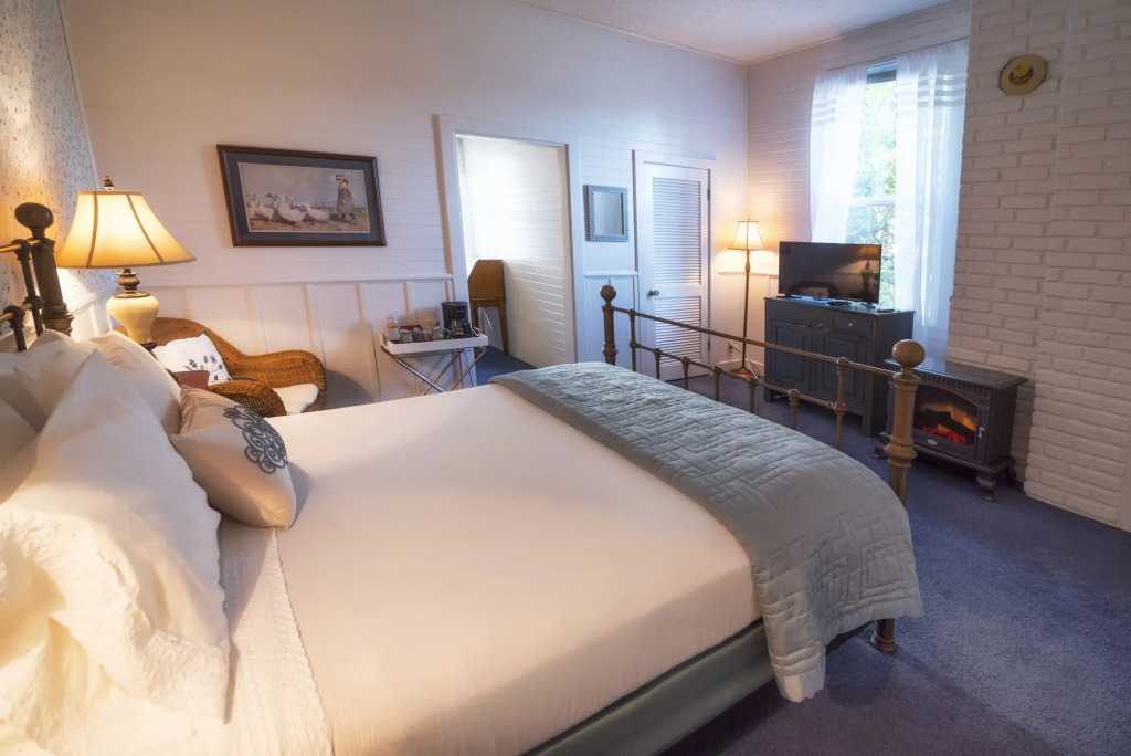Gilbert Inn Seaside