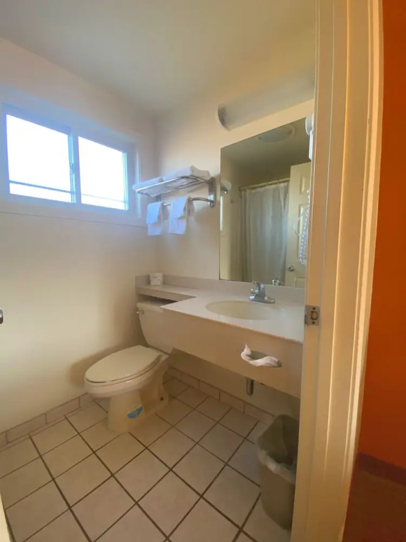 Americas Best Value Inn - Manchester