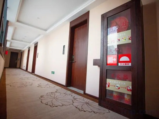 Blue Diamond Hotel