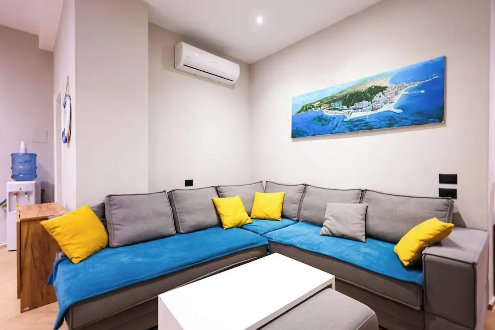 Grandstay Central 102