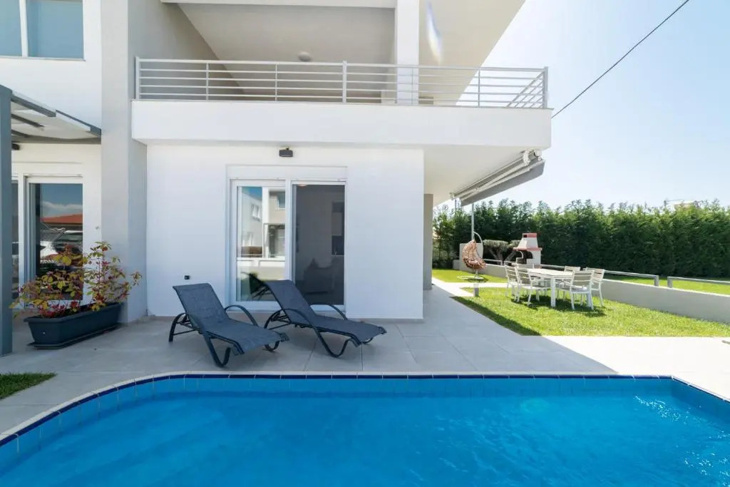 Thalassa & Thalassa Prive Residential Complex