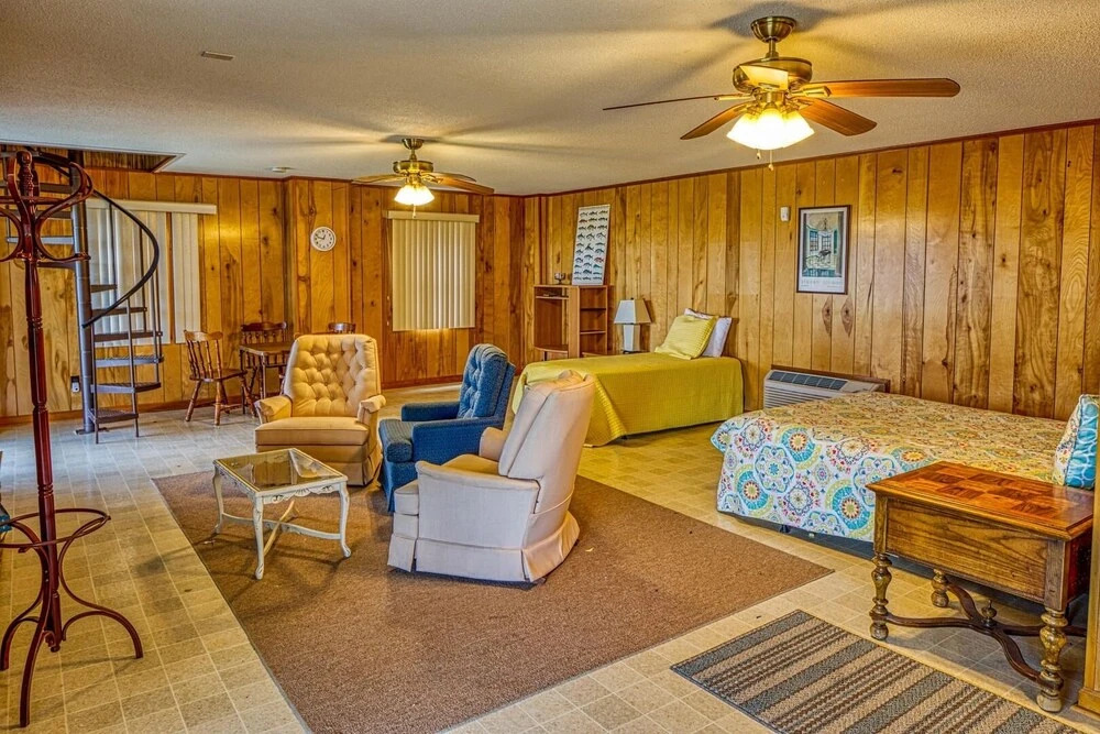 Oceanside - 4 Br Home