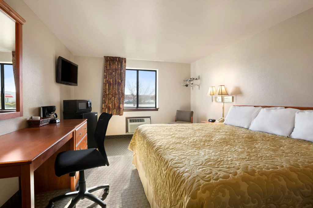 Super 8 by Wyndham Coeur dAlene