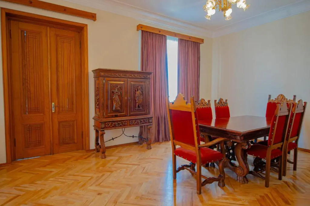 Tetriani Guesthouse
