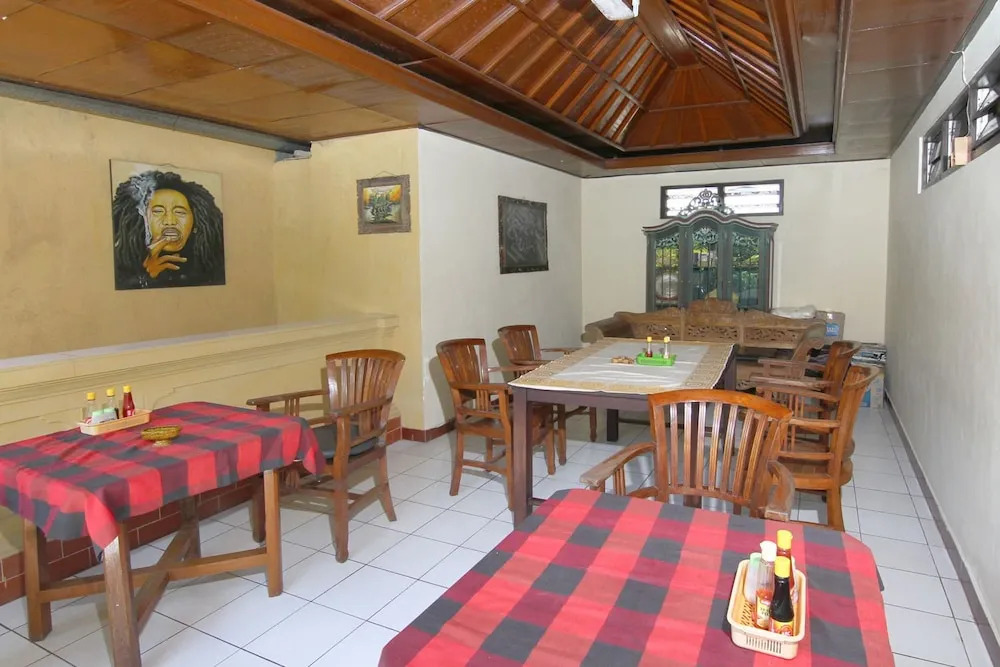 Airy Sanur Danau Tamblingan 164 Denpasar Bali
