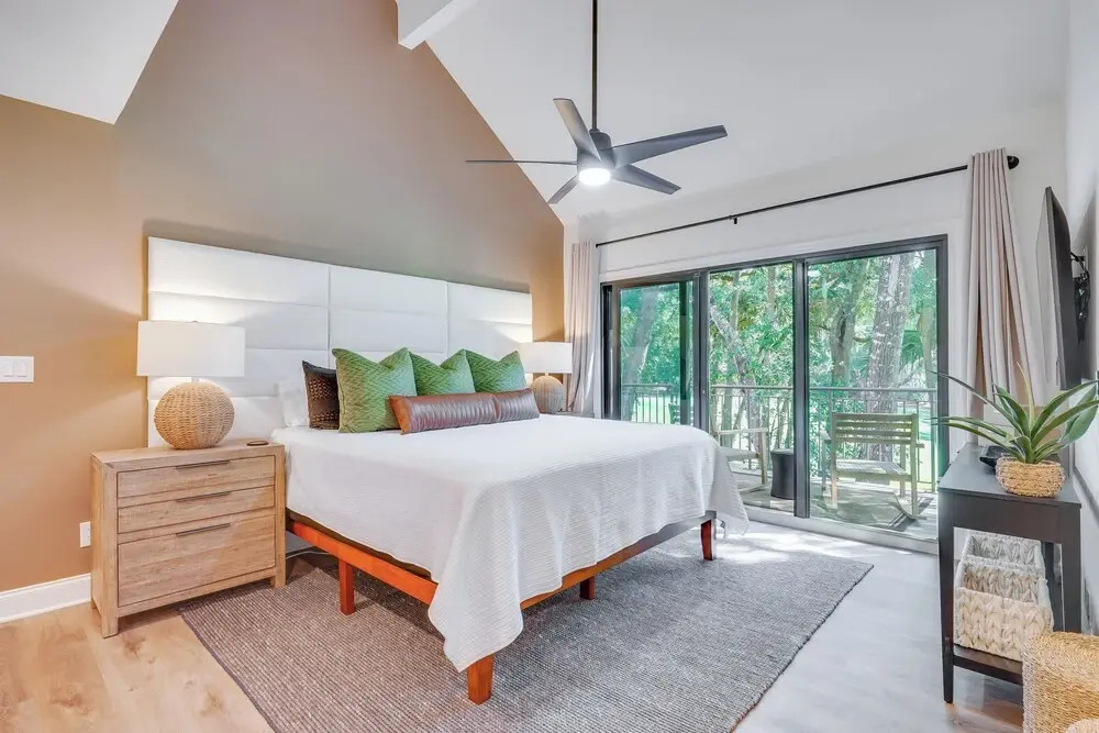 u003c 1 Mi to Seabrook Island Beach: Golf-View Villa