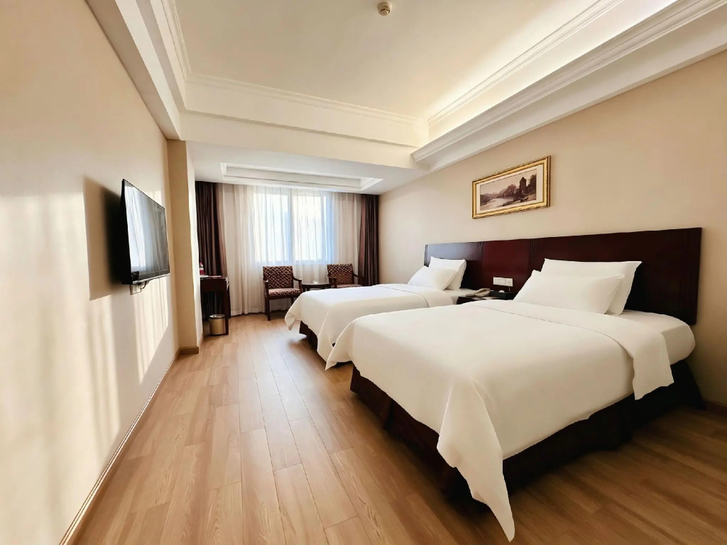 Vienna Hotel Shenzhen Yinhu Bus Station