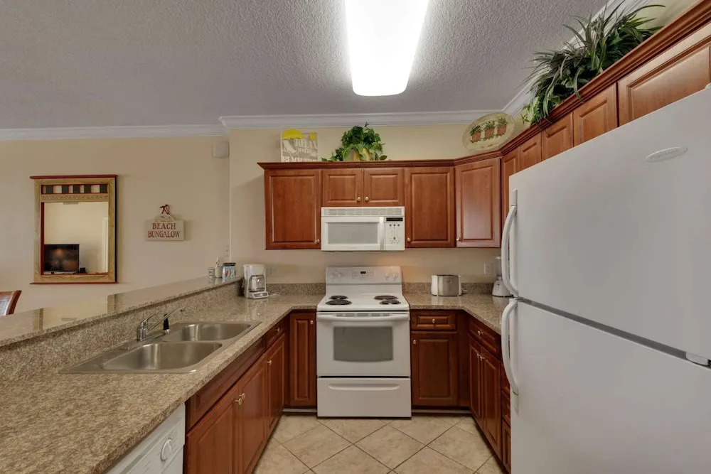 Twin Palms 1705