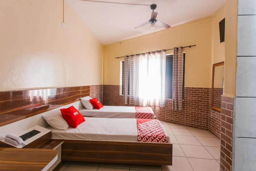 OYO Green Hotel De Maua