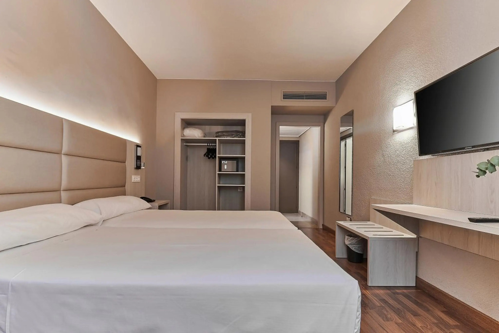 B&B HOTEL Zaragoza Royal