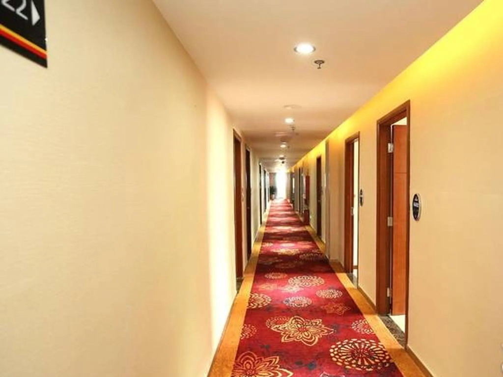 Home Inn Selected