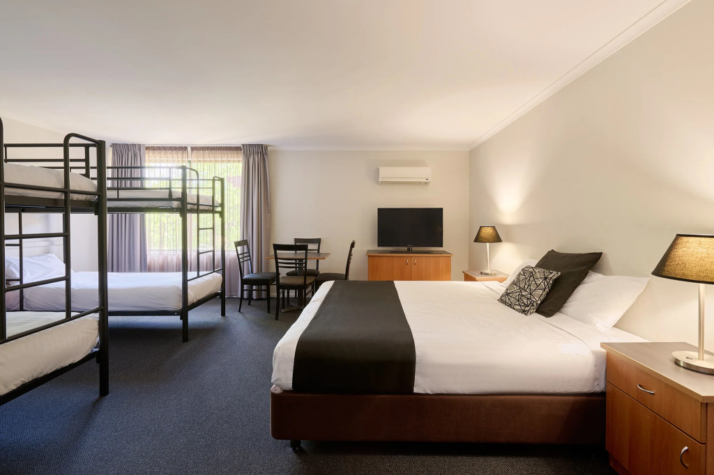Abode Tuggeranong