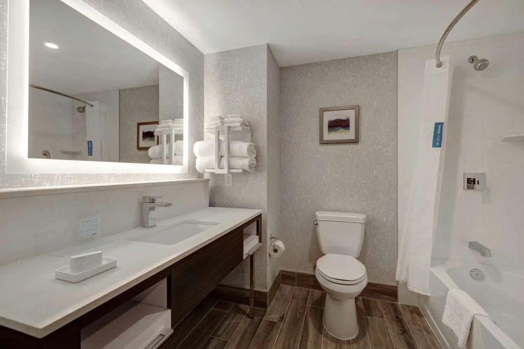 Hampton Inn & Suites by Hilton Burlington Toronto