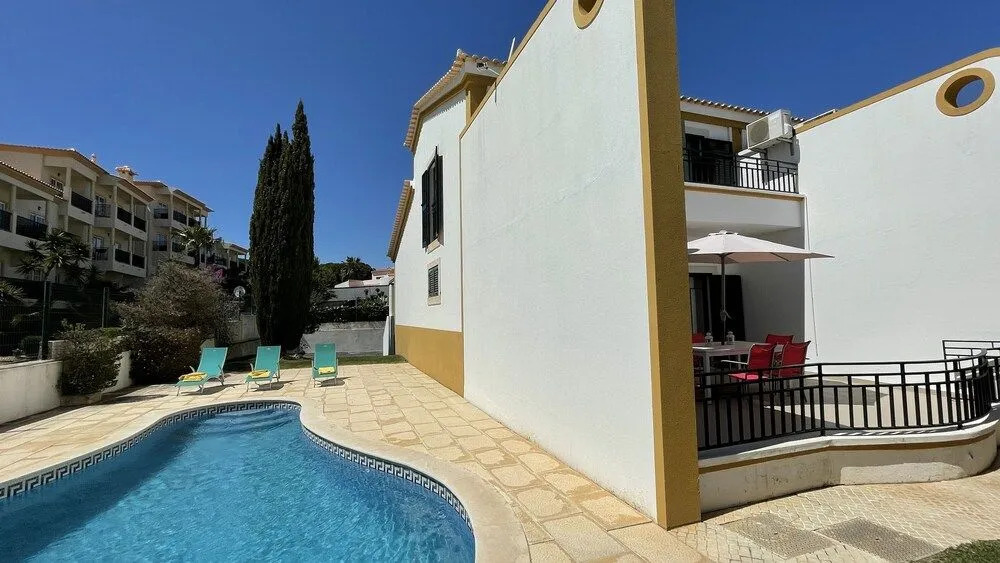 Noly - Shared Pool - 8 Guests - Albufeira