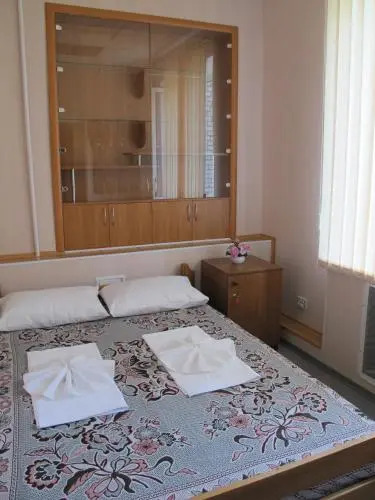 Uyutniy Hostel