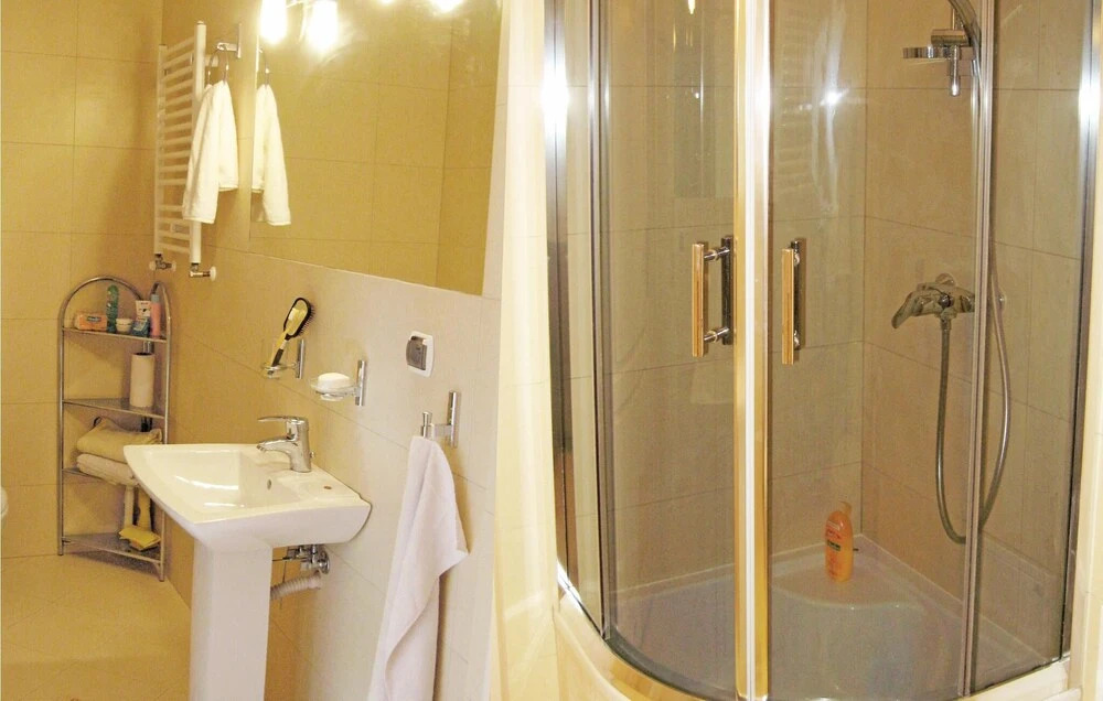 Stunning Home In Darlowo With Wifi