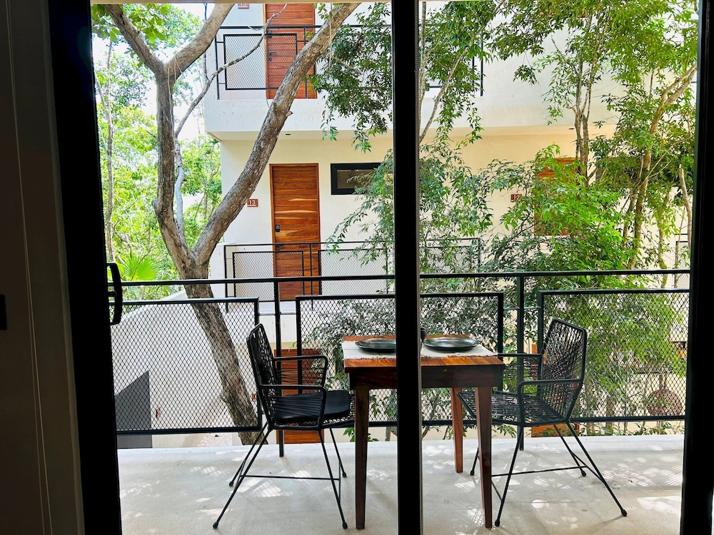 Jungle View Studio S19 Private Balcony Hammock Pool