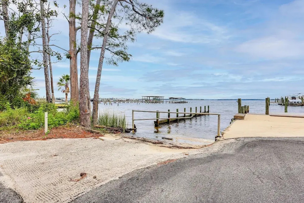Orange Beach Condo w/ Shared Pool & Views!