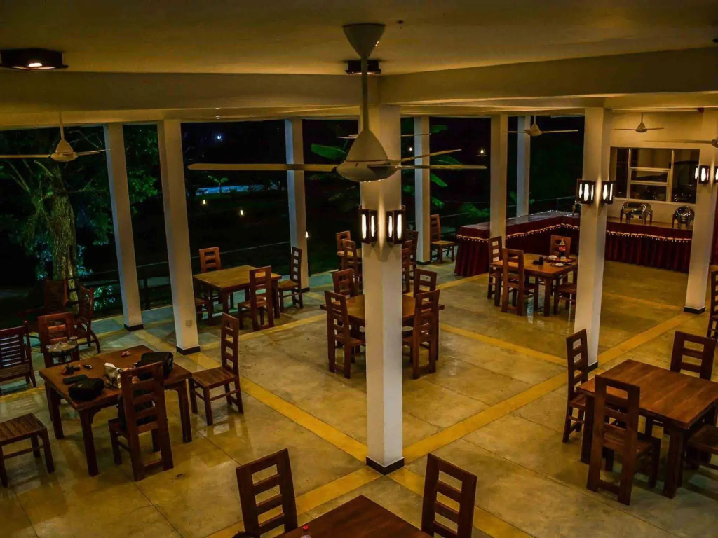 Lake Villa Resort
