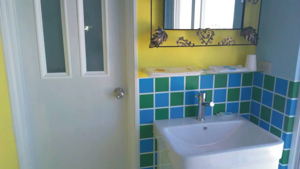Summer Leisure Hostel
