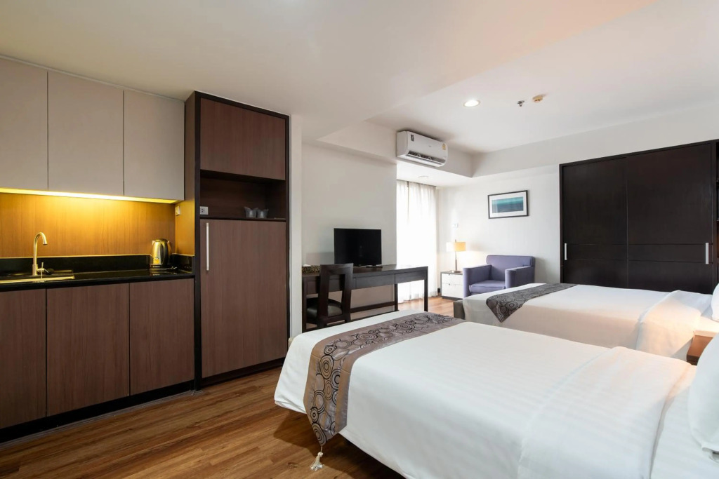 Lily Hotel Bangkok