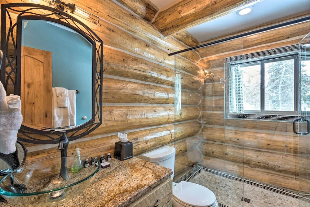 Fox Farm Retreat: Hillside Telluride Home w/ Sauna