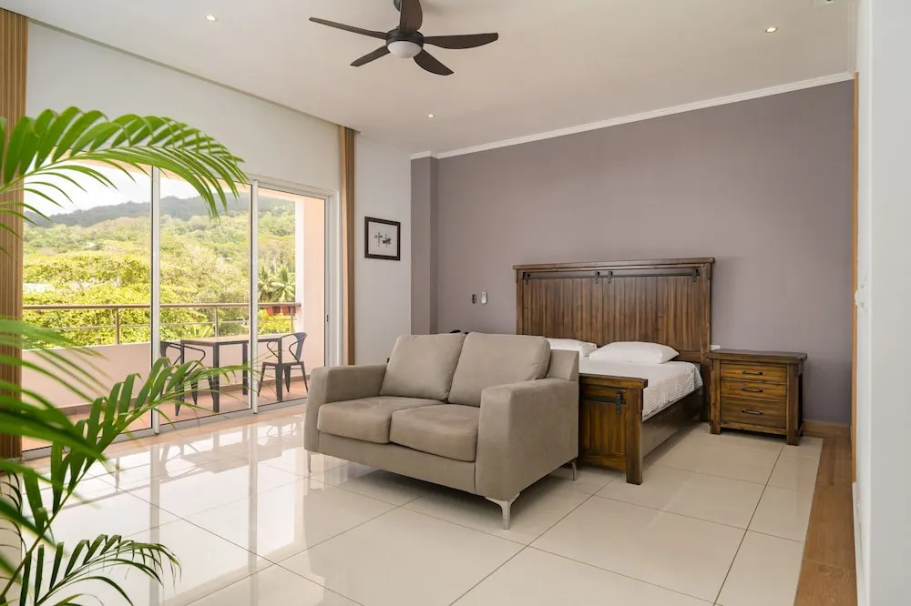 Royale Suites by Arc Royal Luxury Apts