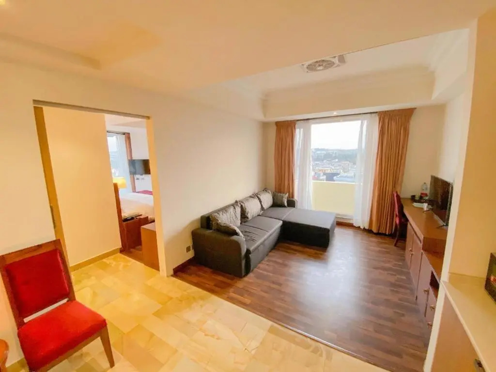 Esquire Hotel Apartments