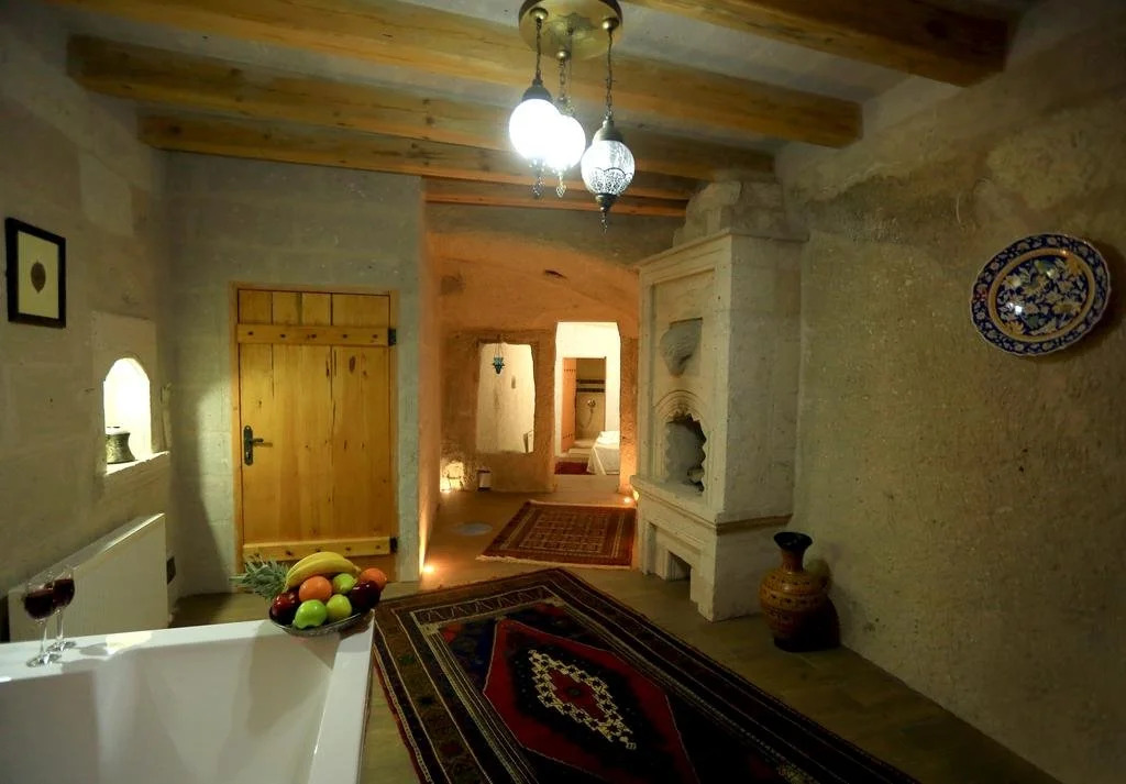 Angel Cave Suite