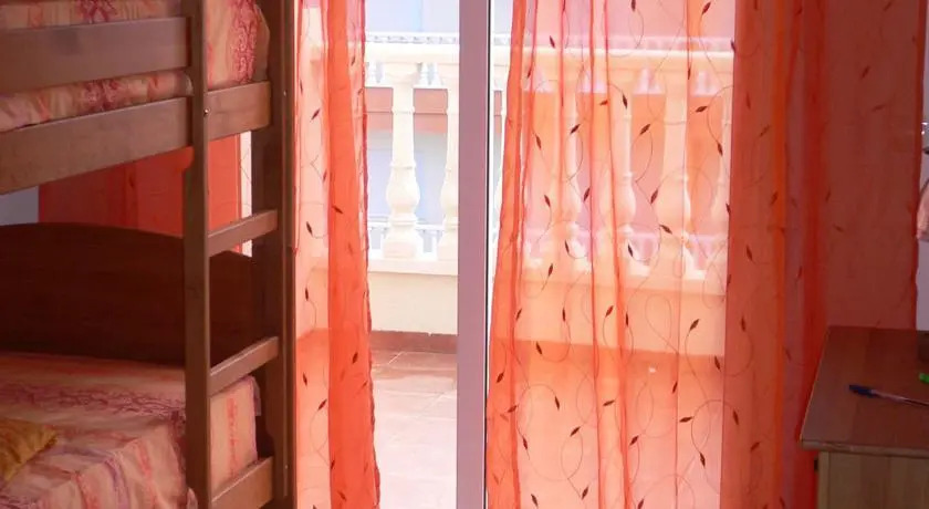 Apartamentos turisticos Mares II