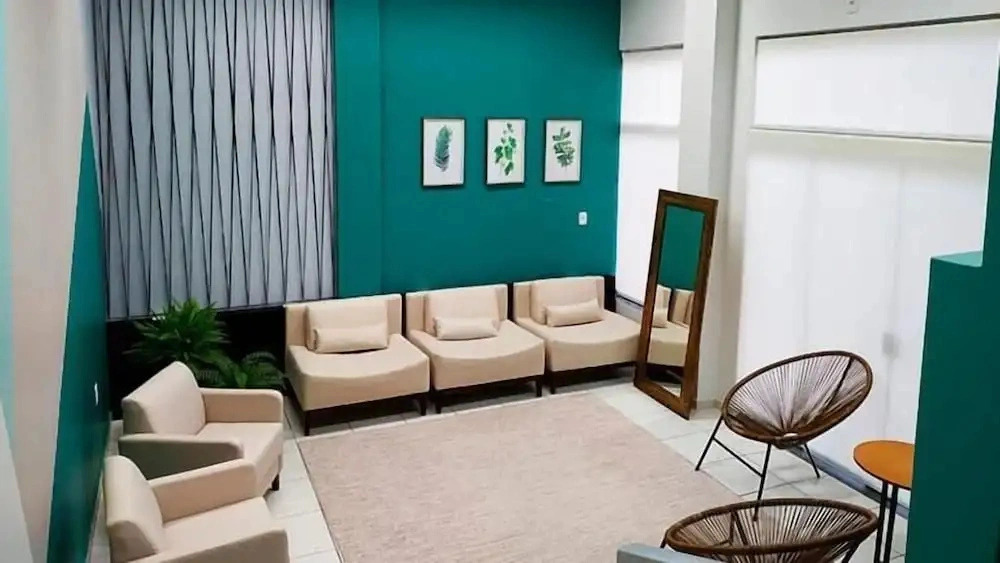 Romas Hotel