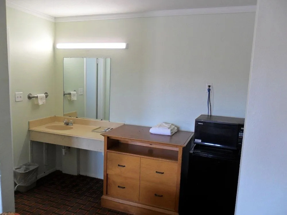 A-OK Motel