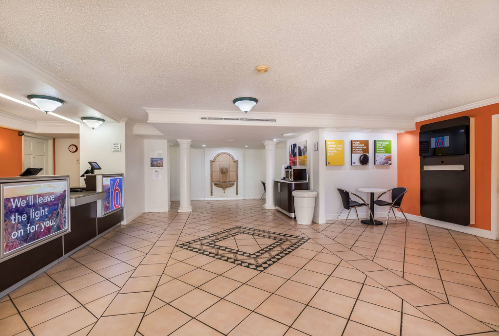 Motel 6-Beaumont, TX