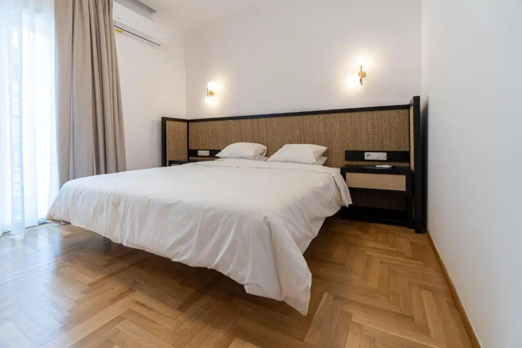 iKu Urban Apartment
