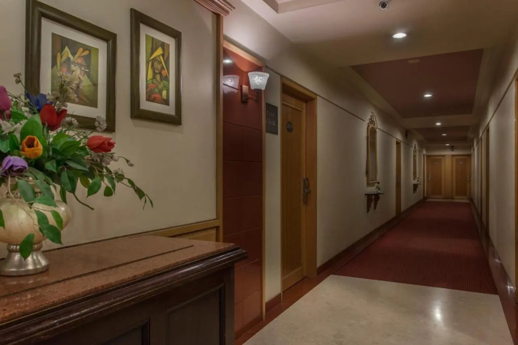 Hotel Shree Panchratna Pune
