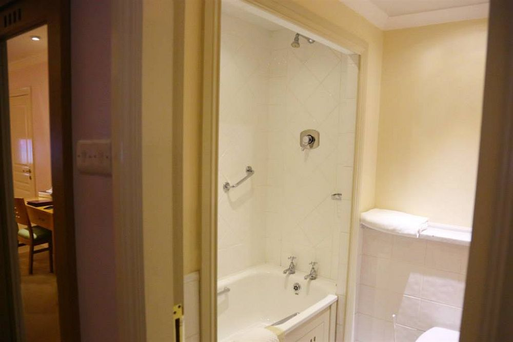 Castle Hotel Macroom