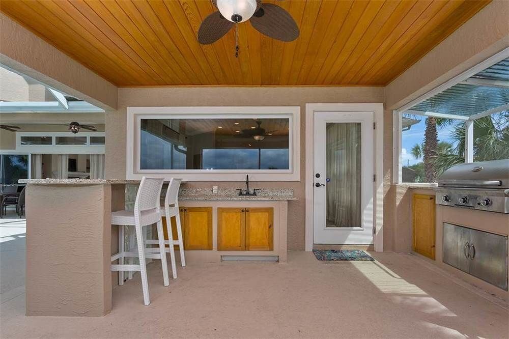 Seas the Day 3 Br Home by RedAwning