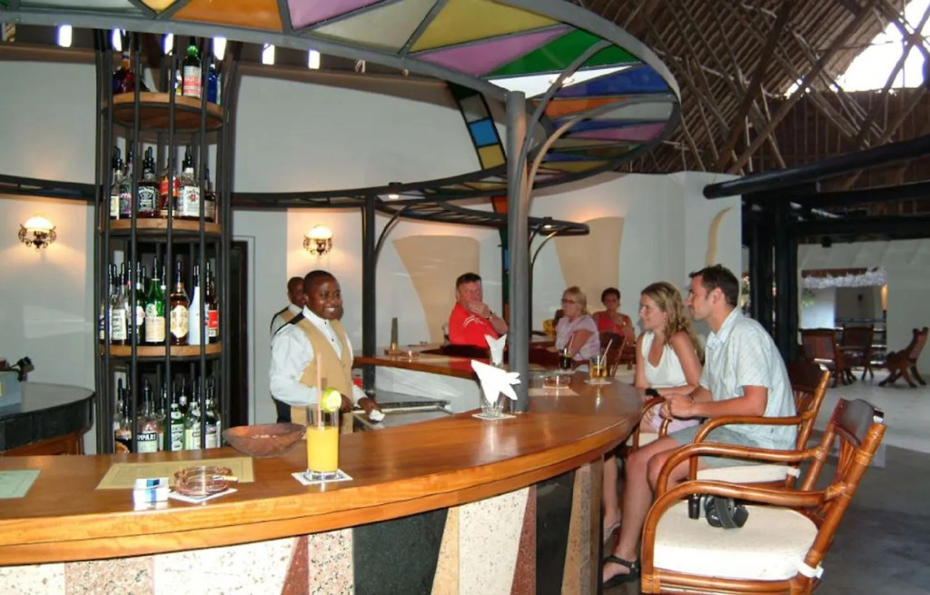 Southern Palms Beach Club