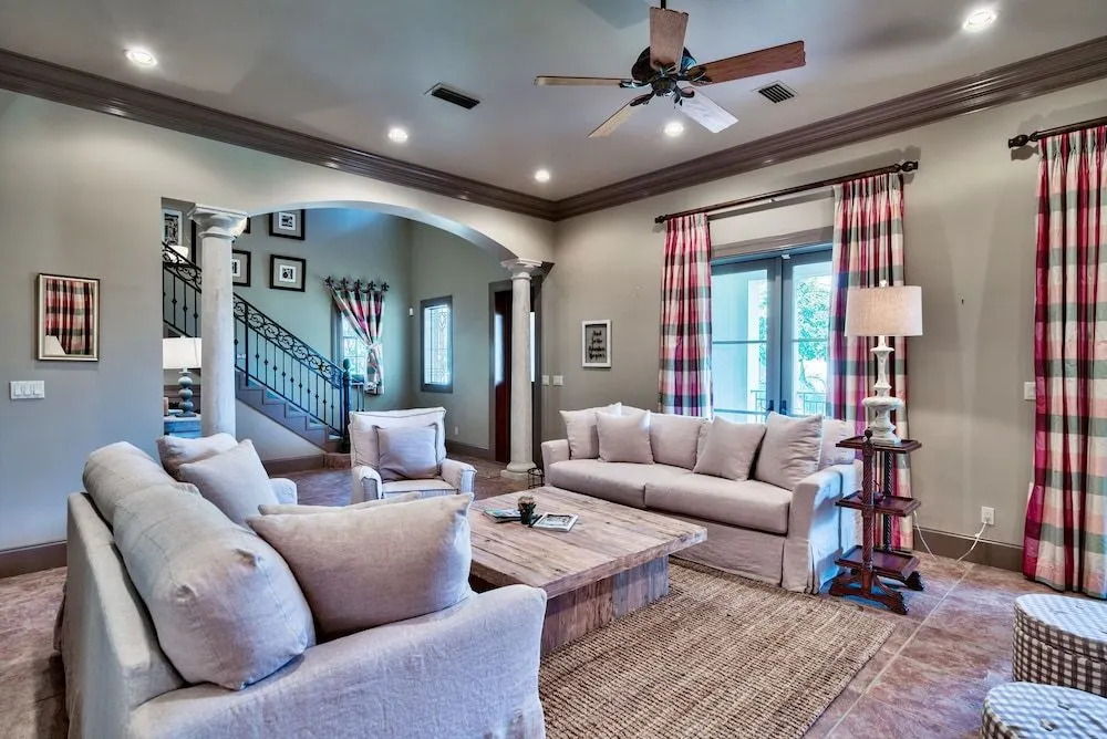 Shore Beach Working 4 Bedrooms 4 Bathrooms Home