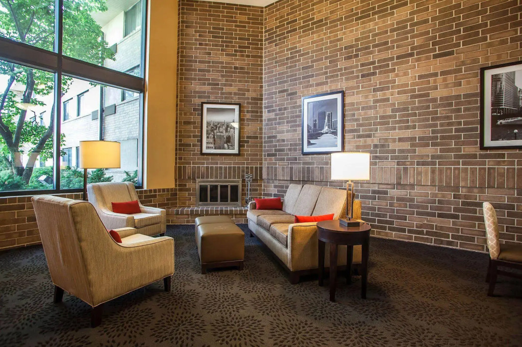 Suburban Studios Arlington Heights Elk Grove