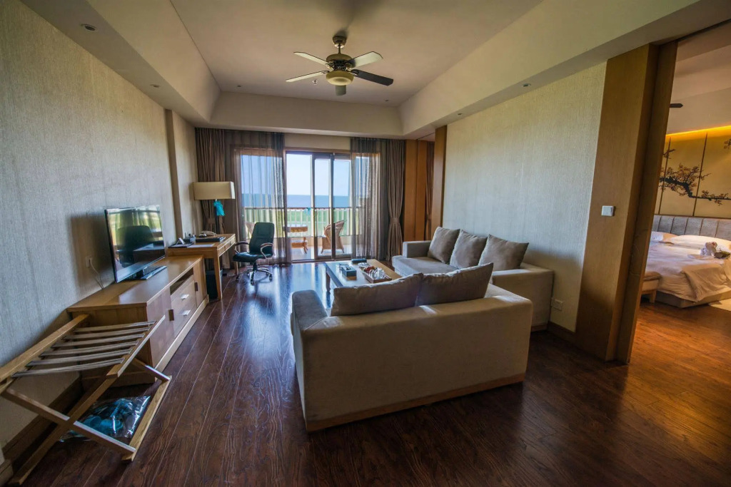Arcadia seaside holiday hotel Beidaihe